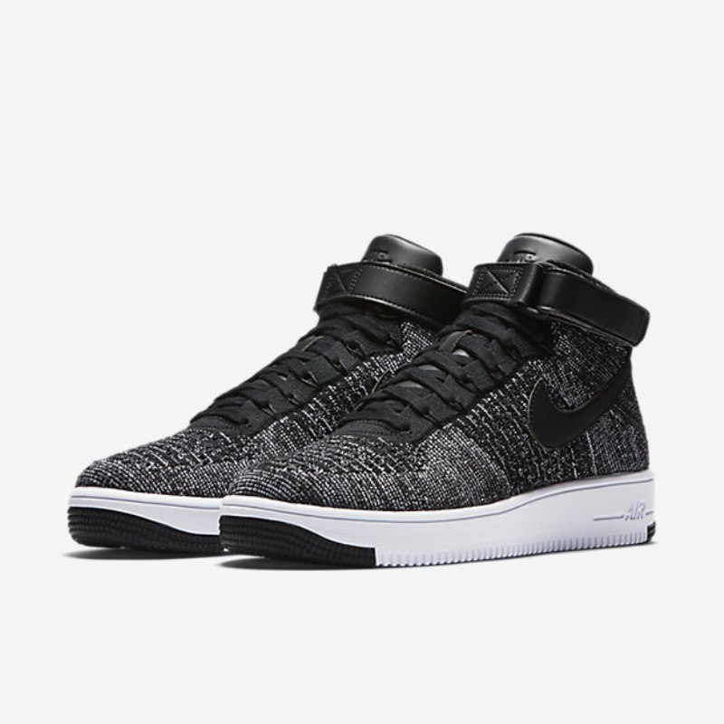 Nike Air Force 1 Ultra Flyknit Miesten Mustavalkoinen