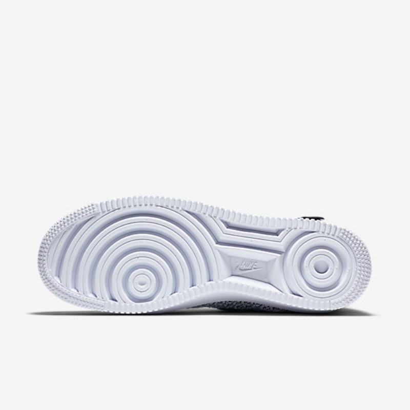 Nike Air Force 1 Ultra Flyknit Miesten Mustavalkoinen