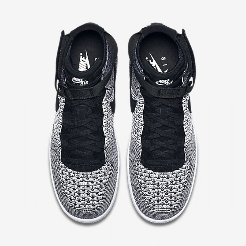 Nike Air Force 1 Ultra Flyknit Miesten Mustavalkoinen