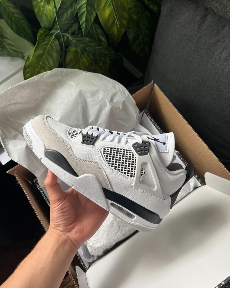Nike Air Jordan 4 Military Black