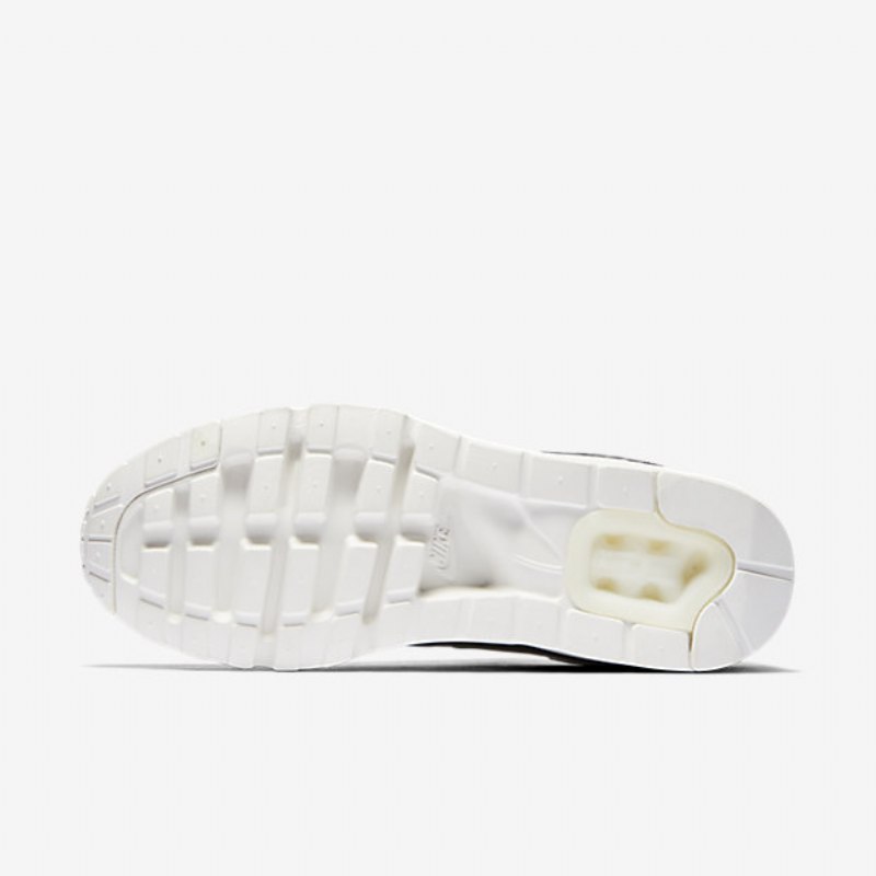 Nike Air Max Breathe Zero -kengät