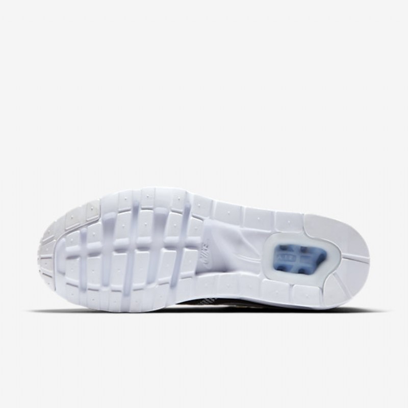 Nike Air Max Zero Essential -kengät