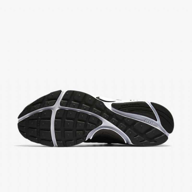 Nike Air Presto Essential -kengät Mustavalkoinen