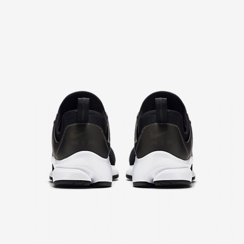 Nike Air Presto -kengät Mustavalkoinen