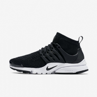 Nike Air Presto Ultra Flyknit -kengät Mustavalkoinen