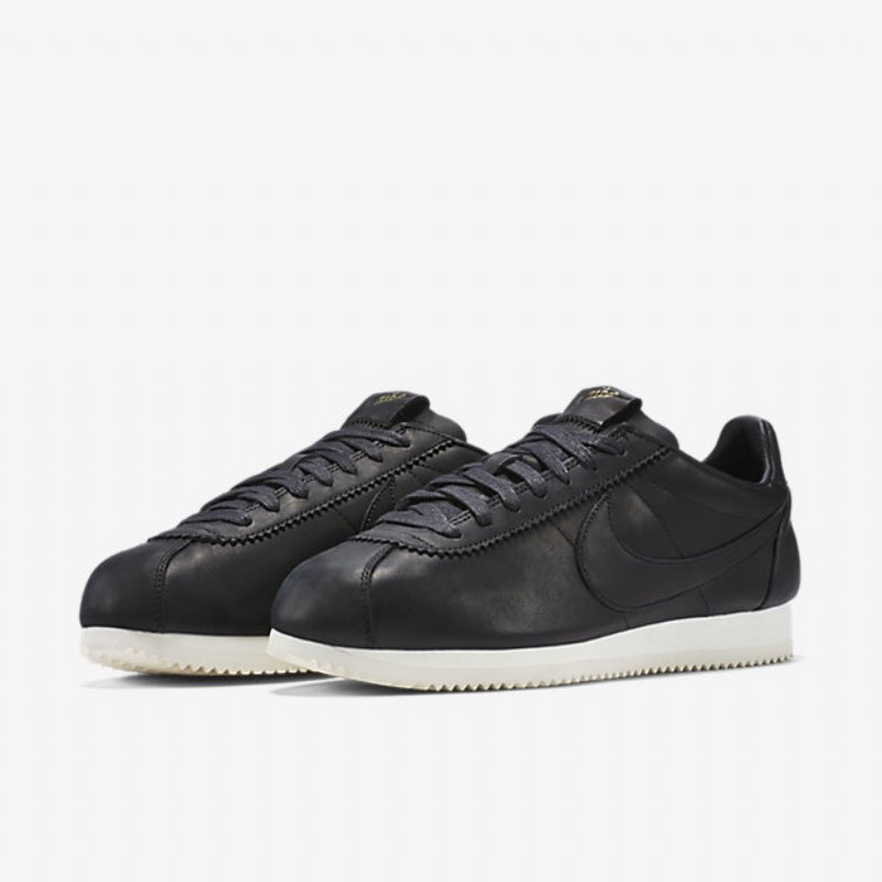 Nike Classic Cortez Premium Qs -kengät Black Sail