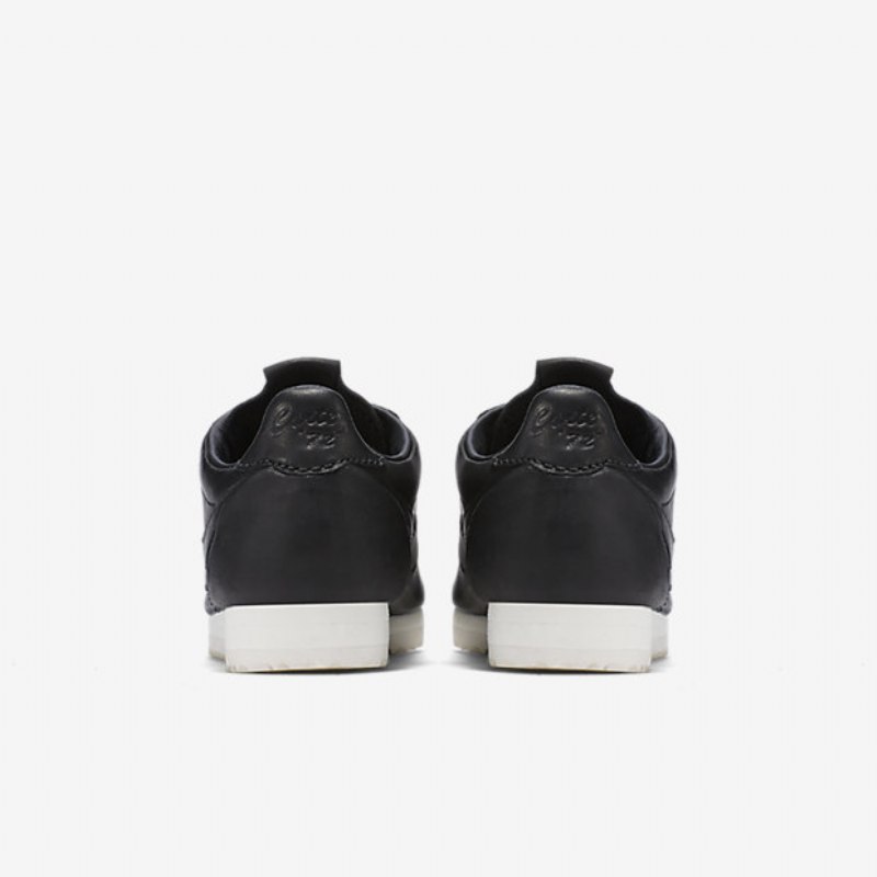 Nike Classic Cortez Premium Qs -kengät Black Sail