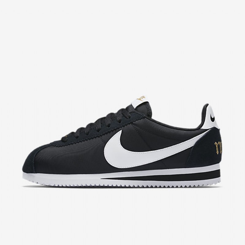 Nike Classic Cortez Xlv Premium -kengät Musta Metallinen Kulta Valkoinen