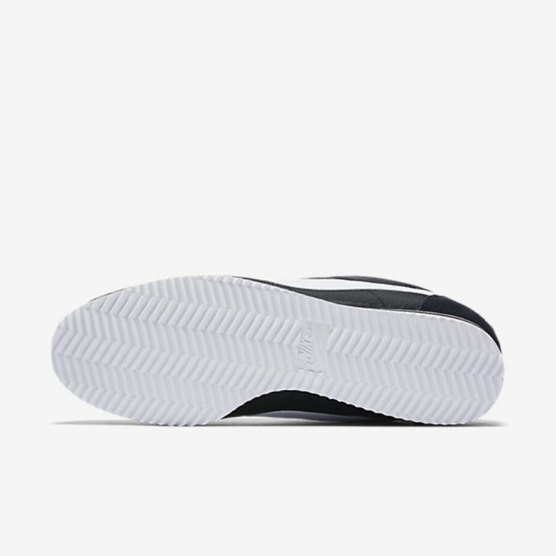 Nike Classic Cortez Xlv Premium -kengät Musta Metallinen Kulta Valkoinen