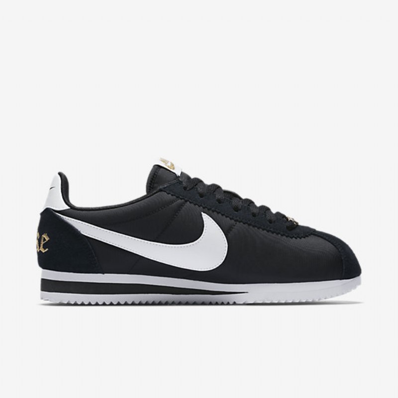 Nike Classic Cortez Xlv Premium -kengät Musta Metallinen Kulta Valkoinen