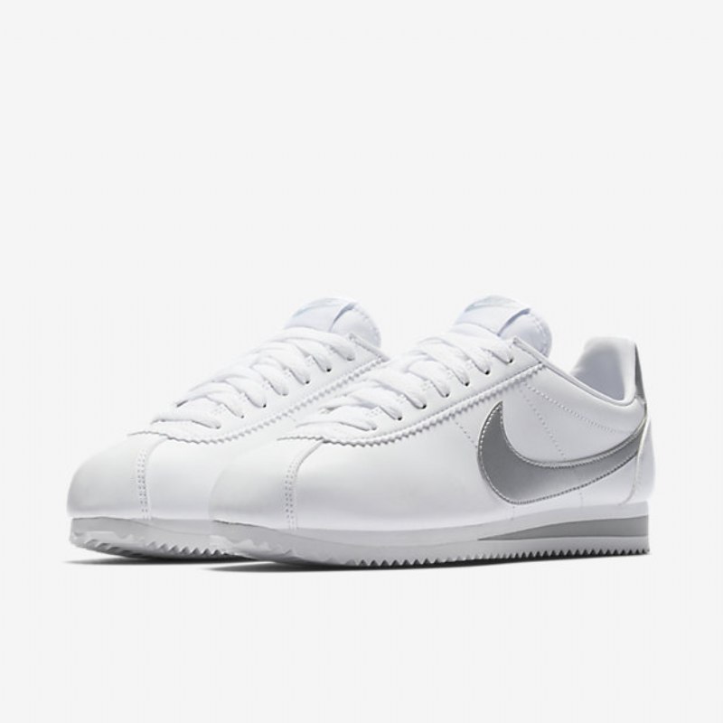 Nike Cortez Classic -naiset