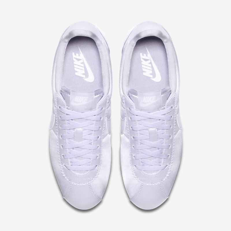 Nike Cortez Classic Qs Chaussure Barely Grape White Keltainen Purukumi