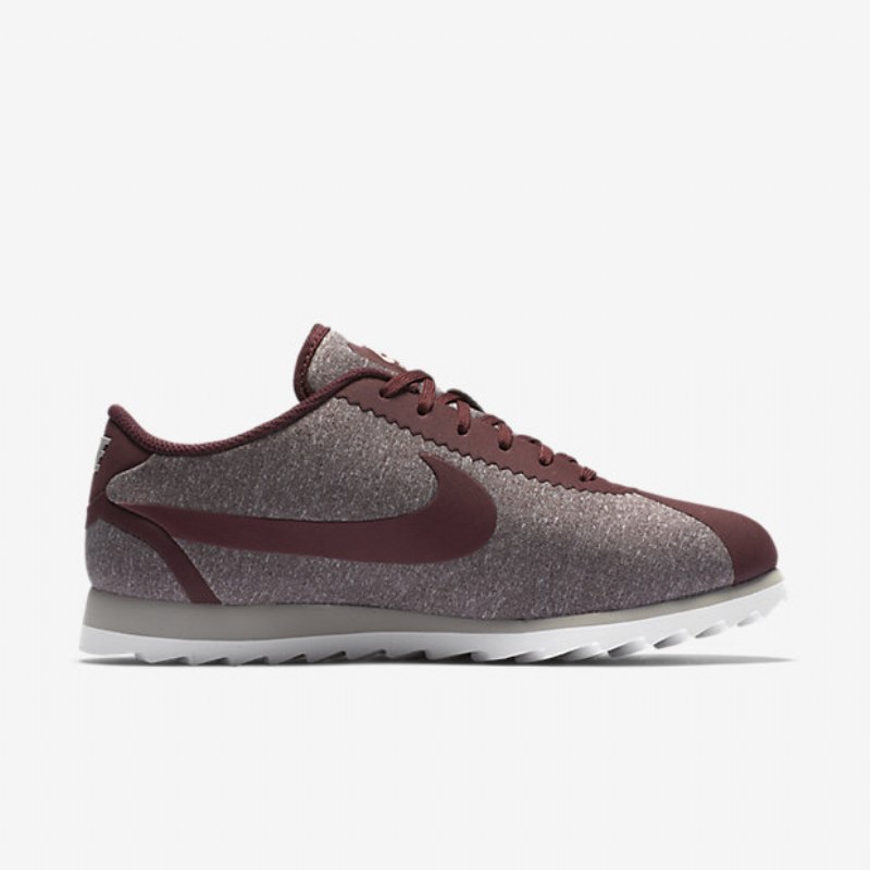 Nike Cortez Naisten Ultra Se Bordeaux Yömalmin Kirkas Summit White Iron