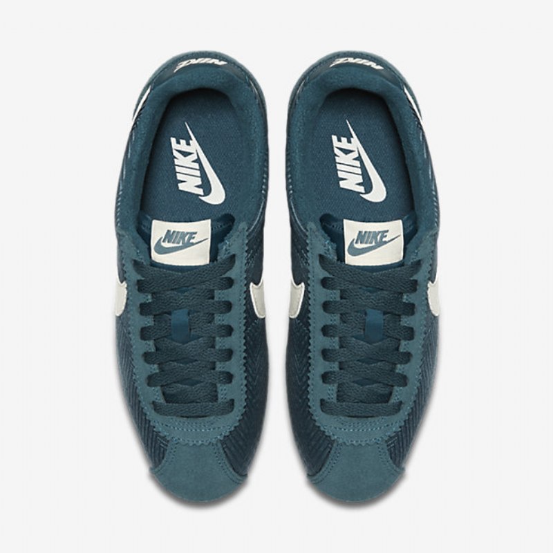 Nike Cortezin Klassiset Tekstiilikengät