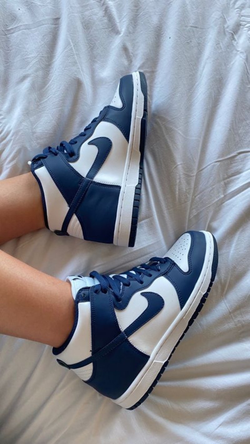 Nike Dunk High Midnight Navy