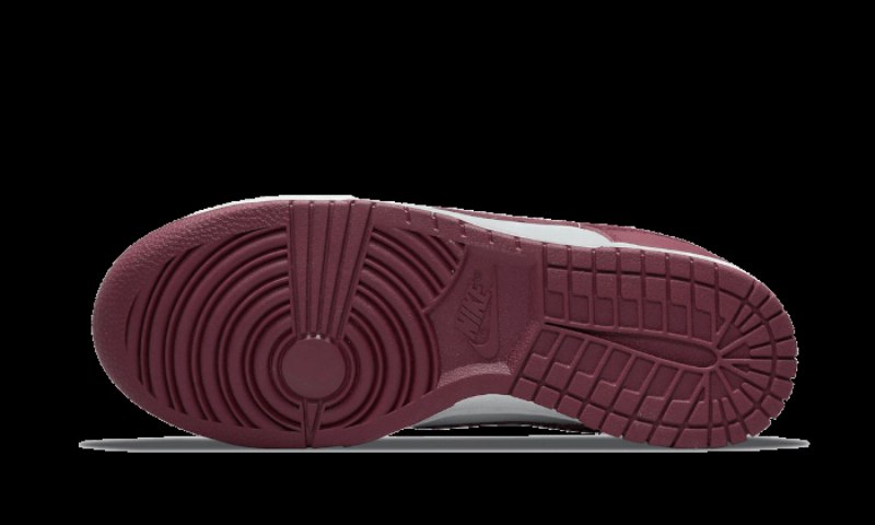 Nike Dunk Low Bordeaux
