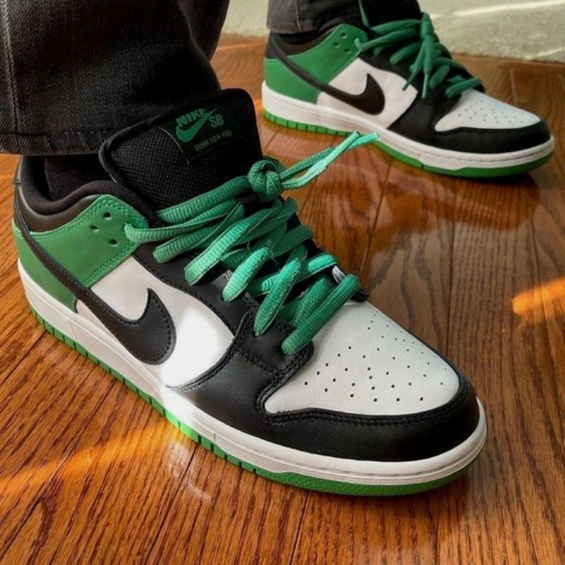 Nike Dunk Low Classic Green