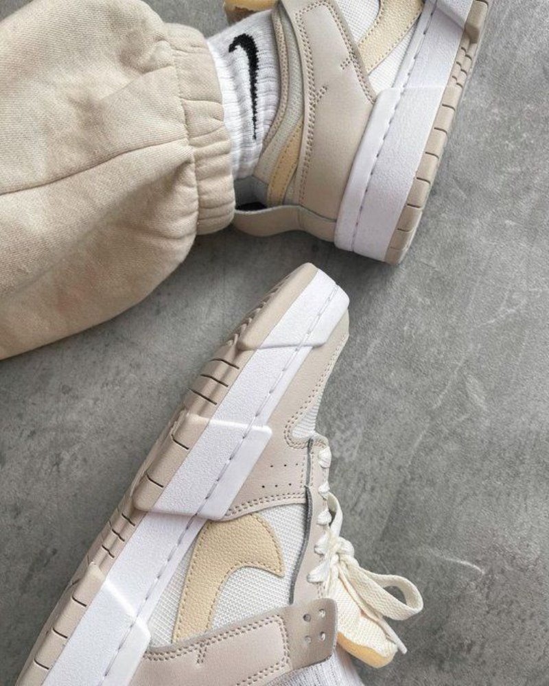 Nike Dunk Low Disrupt Sail Autiomaahiekka