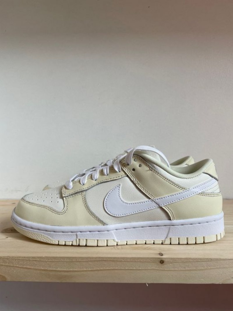 Nike Dunk Low Kookosmaito