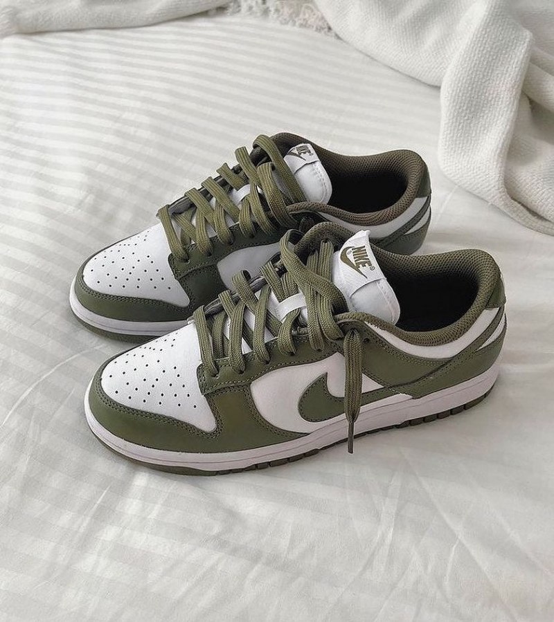 Nike Dunk Low Medium Oliivi