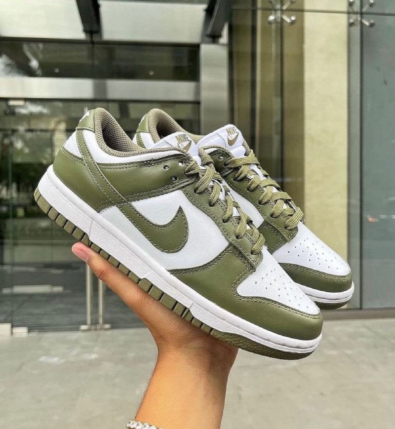 Nike Dunk Low Medium Oliivi
