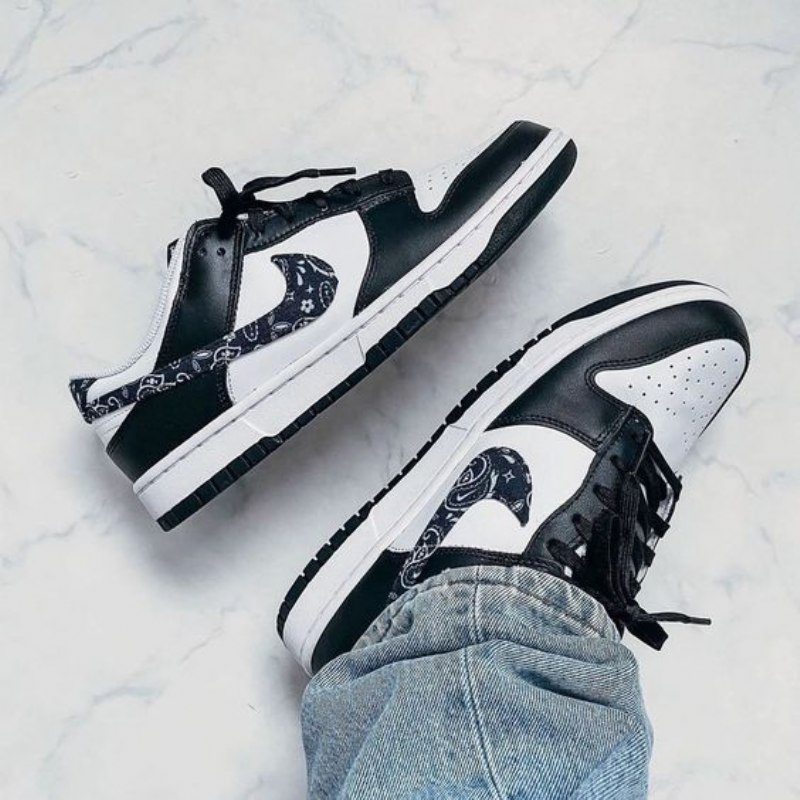 Nike Dunk Low Paisley Black