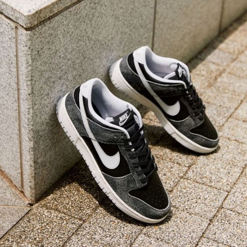 Nike Dunk Low Prm Animal Pack Musta