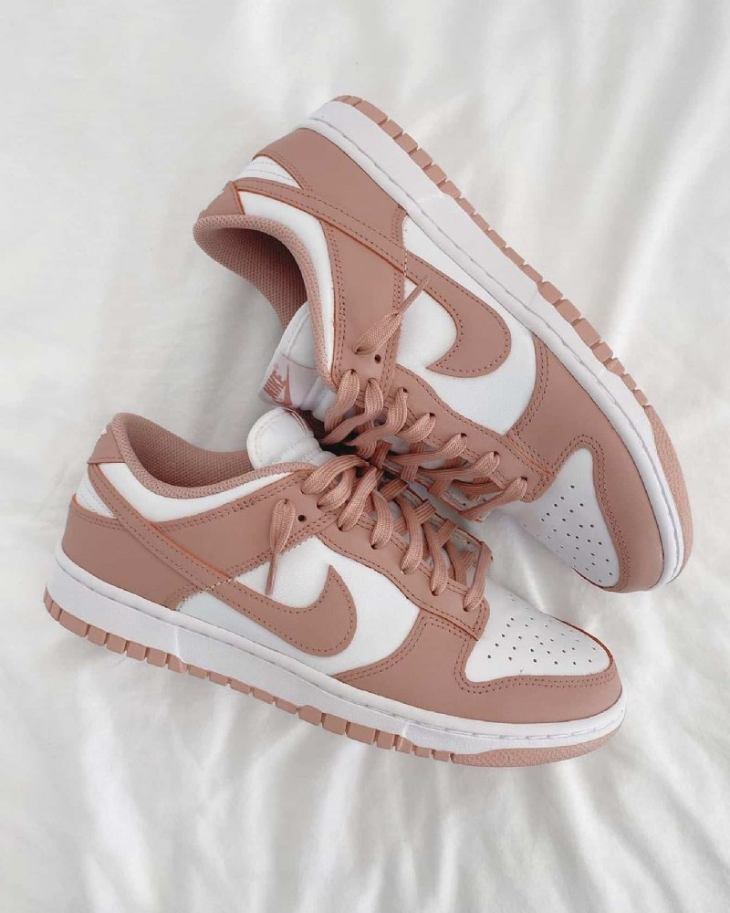 Nike Dunk Low Rose Whisper
