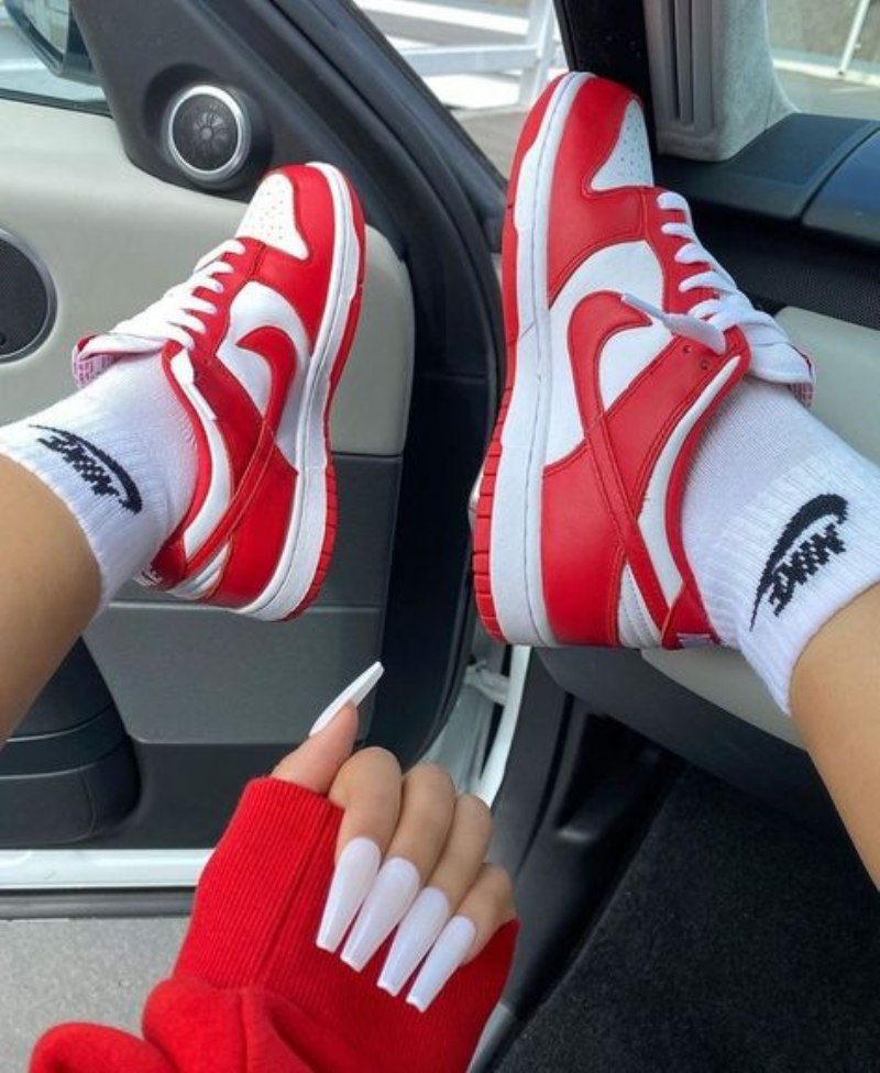 Nike Dunk Low University Red