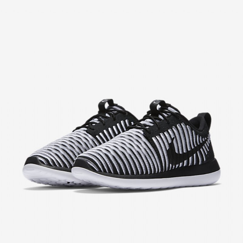 Nike Roshe Flyknit Two Shoes Musta Valkoinen Viileä Harmaa
