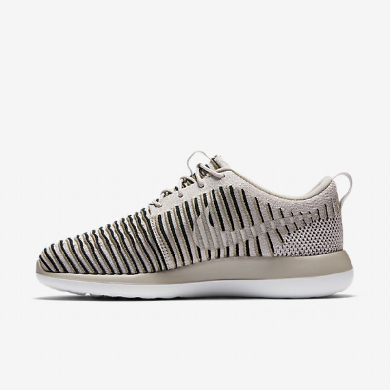 Nike Roshe Flyknit Two Shoes String Neutraali Oliivinmusta