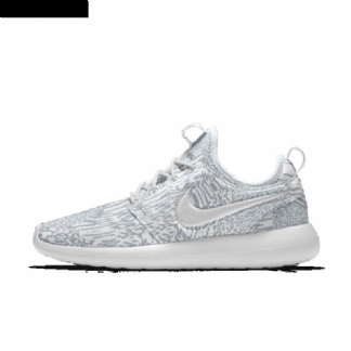 Nike Roshe Kaksi Kenkiä