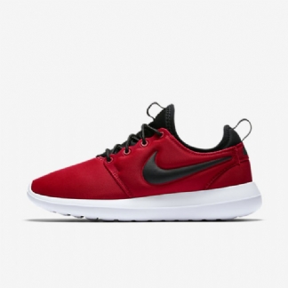 Nike Roshe Kaksi Kenkiä