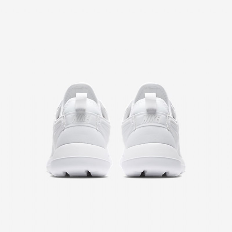 Nike Roshe Kaksi Kenkiä