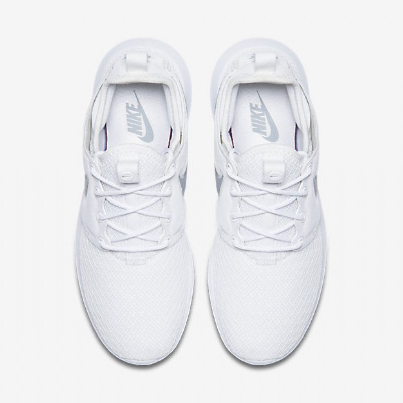 Nike Roshe Kaksi Kenkiä