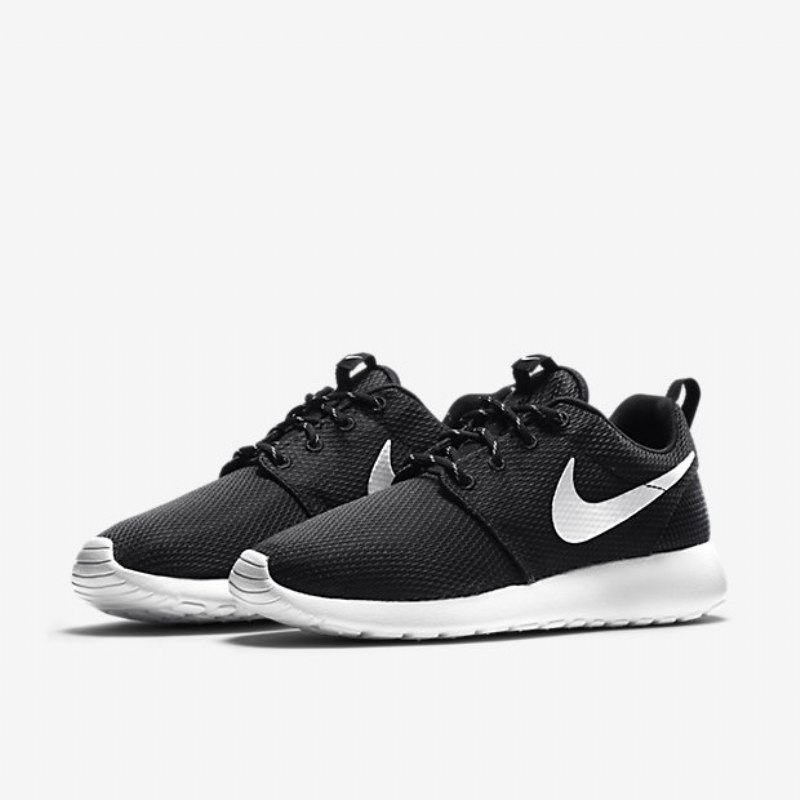 Nike Roshe One -kengät Mustavalkoinen Metallinen Platina