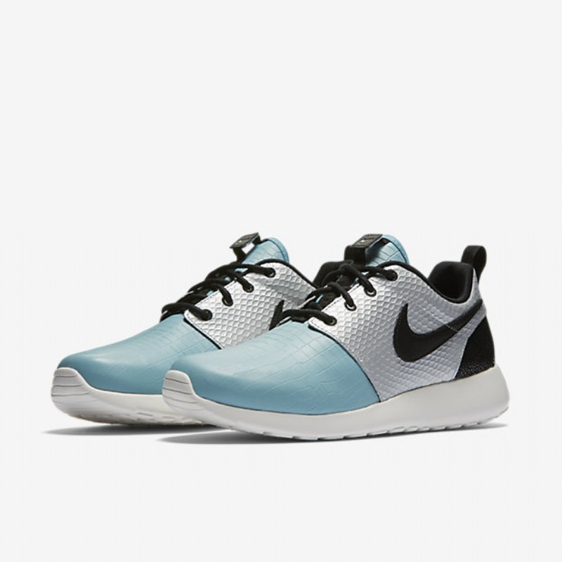 Nike Roshe One Lx -kengät