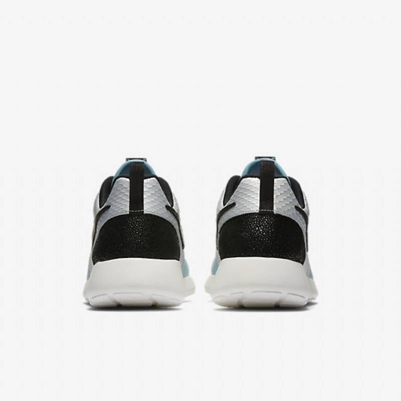 Nike Roshe One Lx -kengät