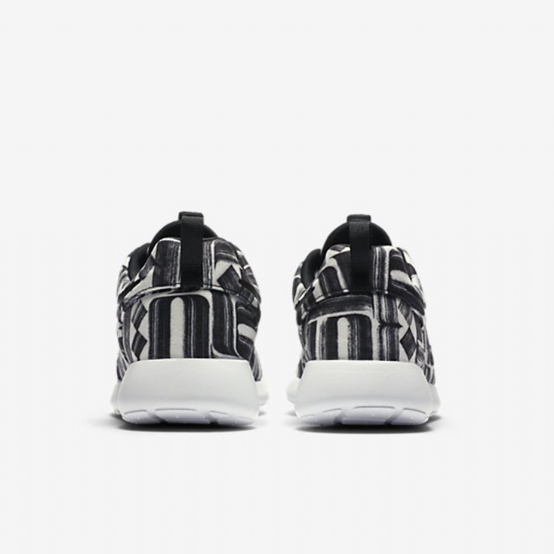 Nike Roshe One Print -kengät
