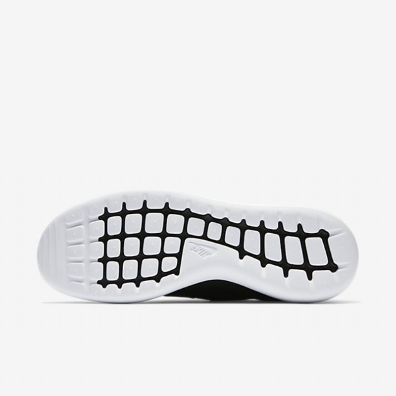 Nike Roshe Two Breathe -kengät Musta Valkoinen Metallikulta