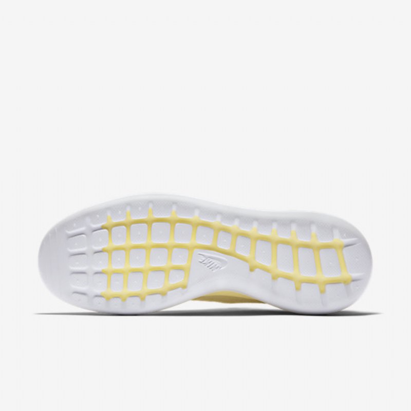 Nike Roshe Two Breathe Shoes Chiffon Lemon White Black