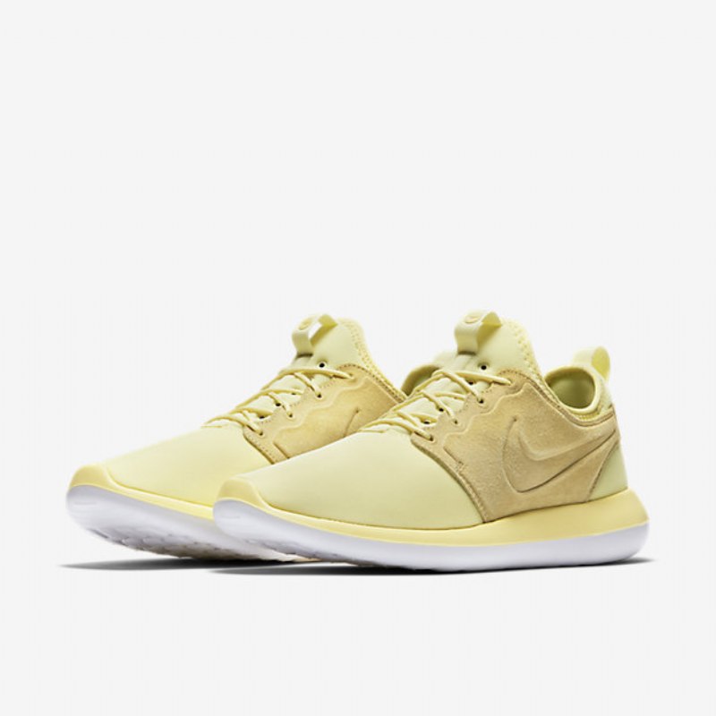 Nike Roshe Two Breathe Shoes Chiffon Lemon White Black