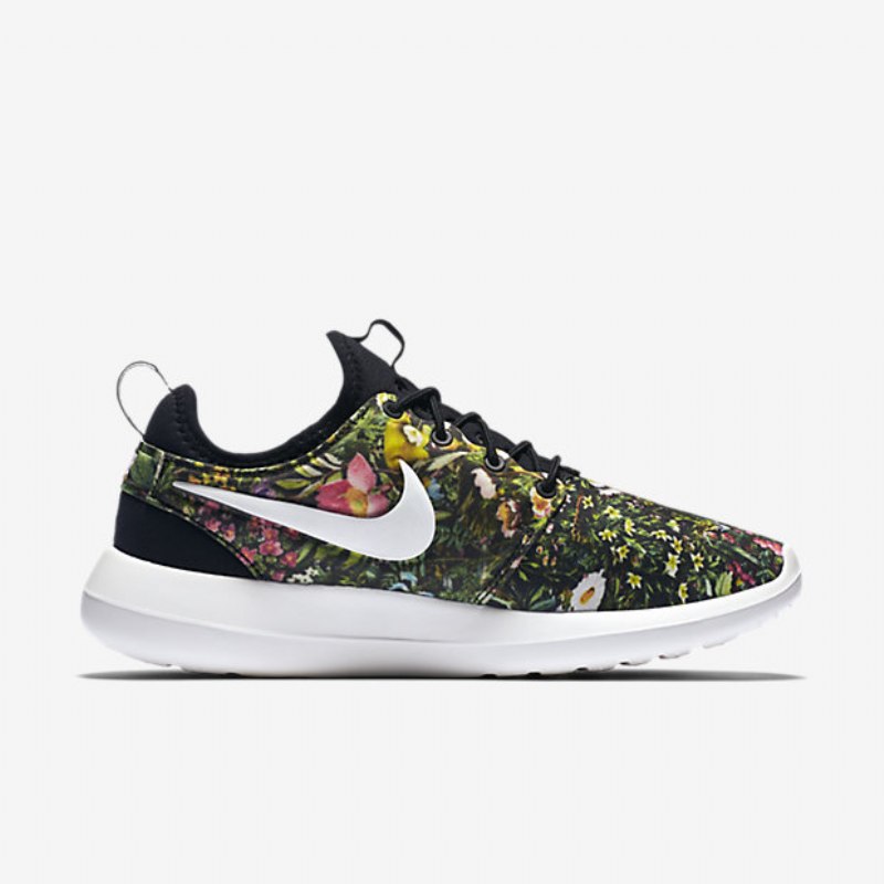 Nike Roshe Two Shoes Black Print Prism Pink White Toppi