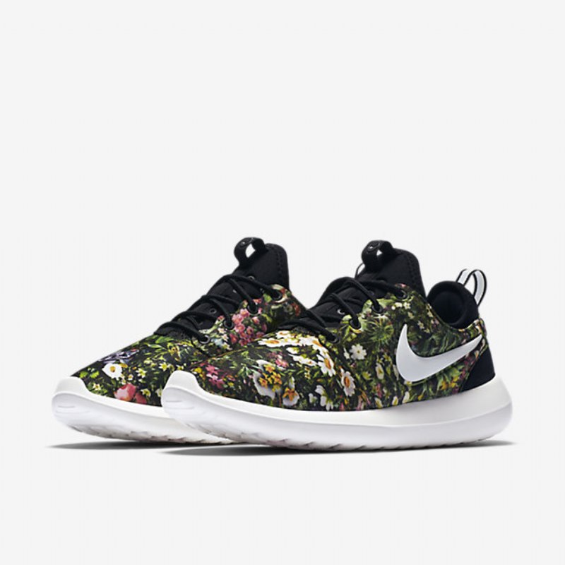 Nike Roshe Two Shoes Black Print Prism Pink White Toppi