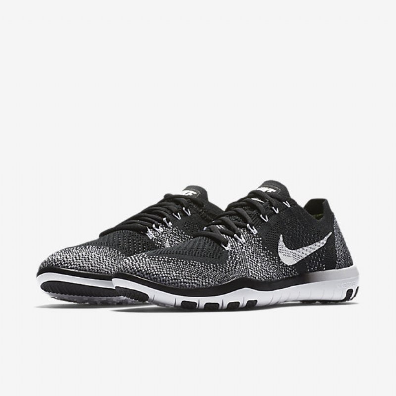 Treenikengät Nike Free Focus Flyknit 2 Naisten Black White