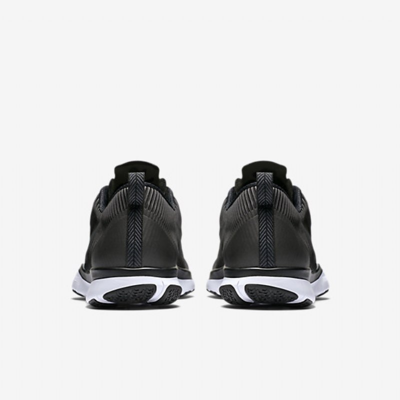 Treenikengät Nike Free Miesten Train Versatility Black White