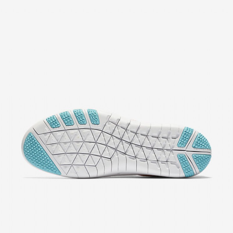 Treenikengät Nike Free Tr Focus Flyknit Naiset Melonikiilto Glacier Blue Total Crimson Polarisoitu