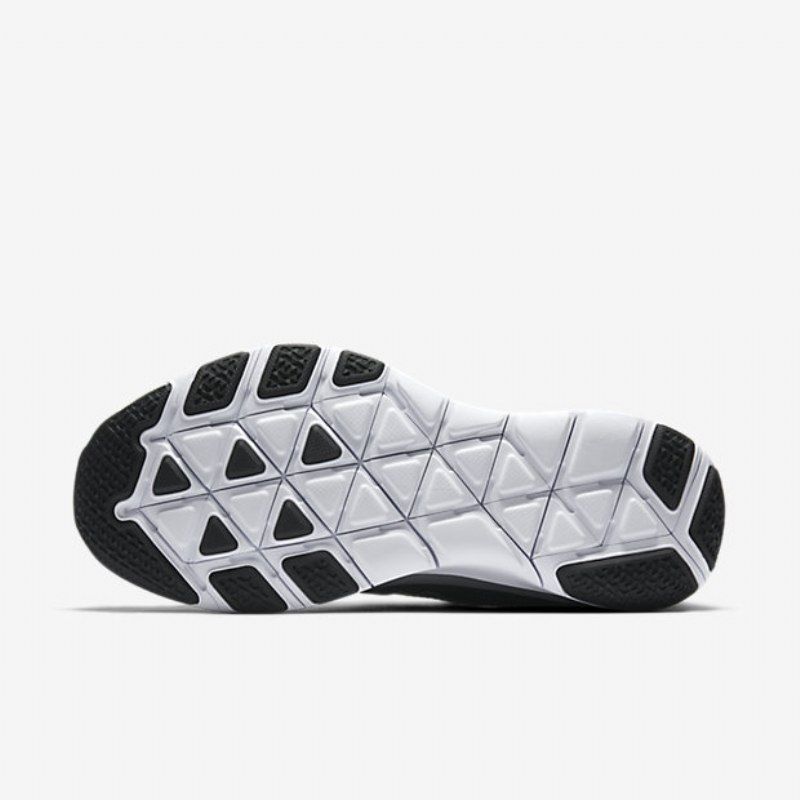 Treenikengät Nike Free Trainer V7 Miesten Musta Valkoinen Tummanharmaa