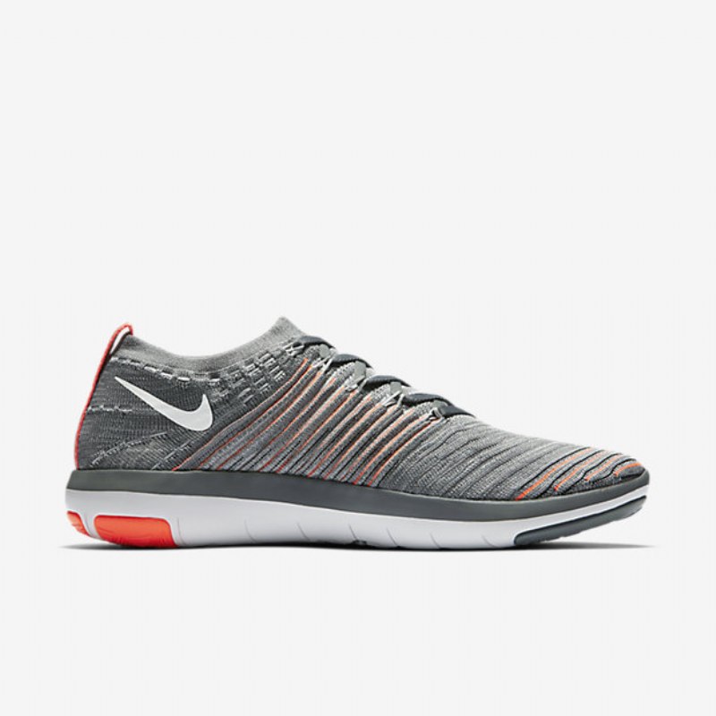 Treenikengät Nike Free Transform Flyknit Naisten