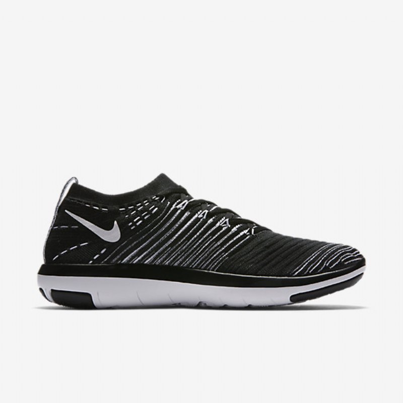 Treenikengät Nike Free Transform Flyknit Naisten Black White